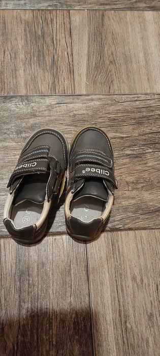 Nowe buty dla chłopca 25 clibee