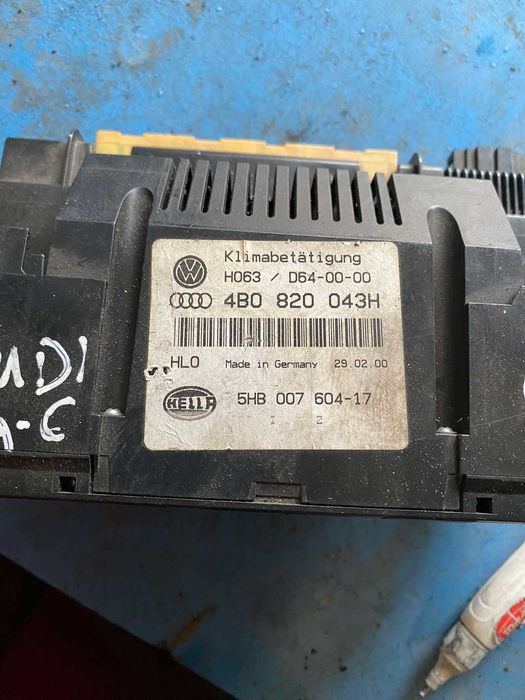 Audi A6 S6 C5 4B 2002 Panel klimatyzacji