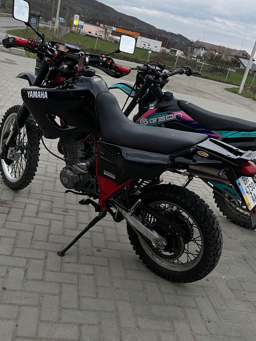 Мотоцикл YAMAHA XT600