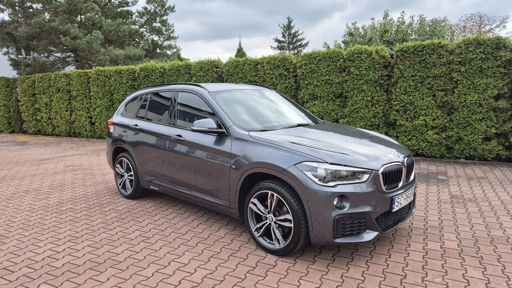 BMW X1 BMW X1 xDrive20i 2.0 Benzyna • Automat •  Nawigacja • Pakiet M • FVAT
