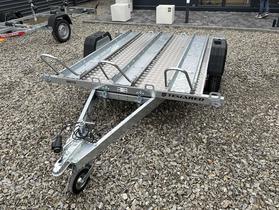 TEMARED MOTO 3 Premium DMC 750 kg na 3 motocykle podłoga ALU LED