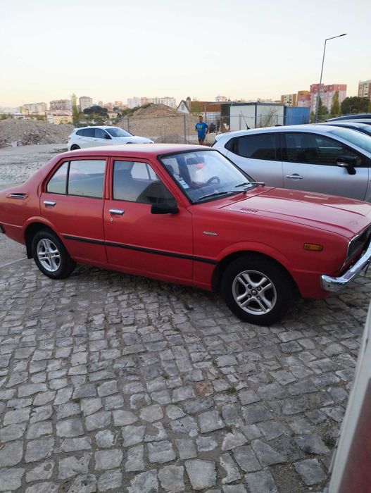 Toyota corolla ano 75