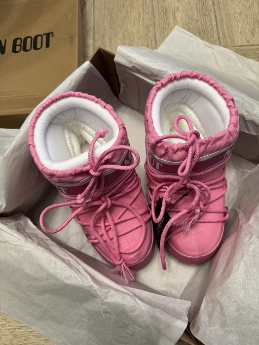 Moon Boot рожеві 35–38 | теплі зимові чоботи