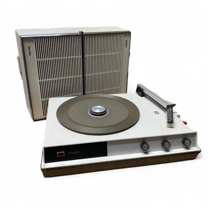 Gira-Discos (Vitrola) Portátil Phillips Stereo