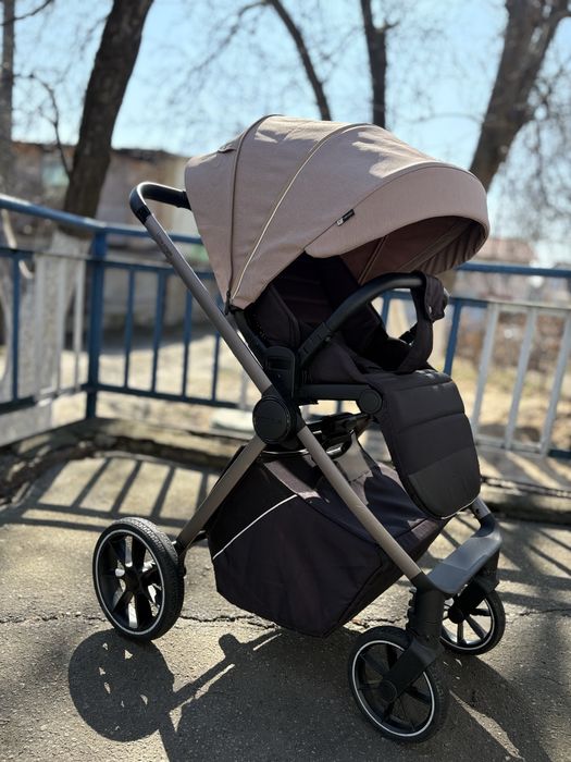 Коляска Carrello Ultra прогулянкова