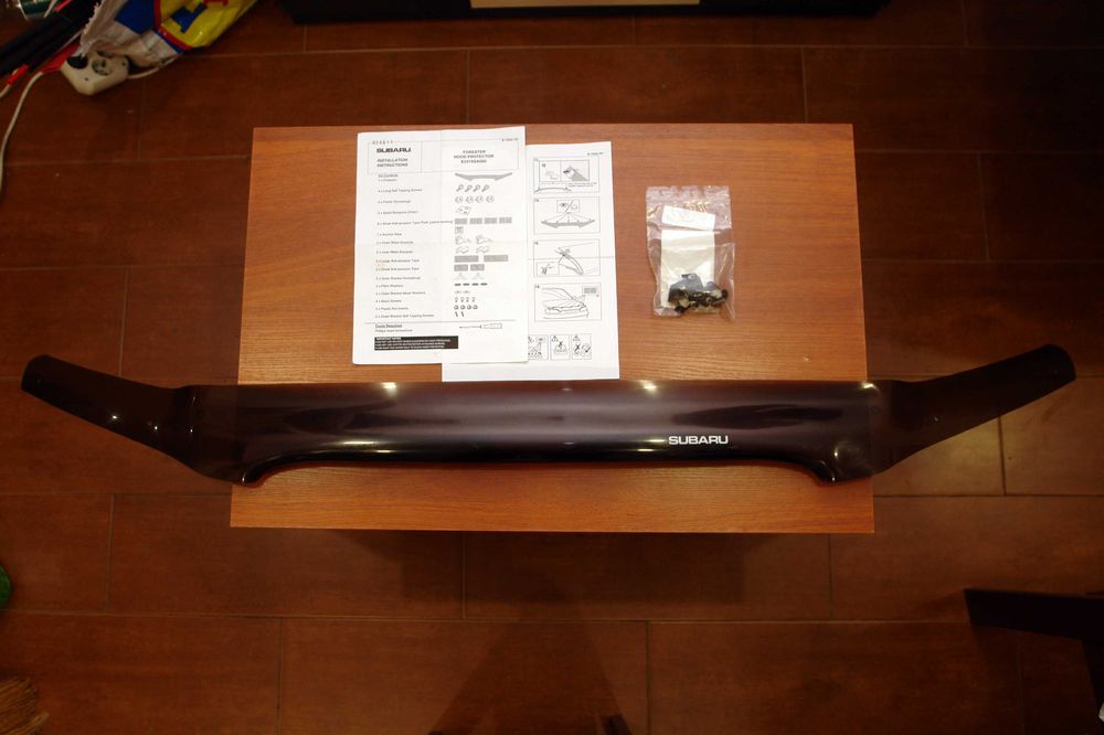 Дефлектор капота (мухобойка) Subaru Forester 2002-2005 г. SG5 Оригинал