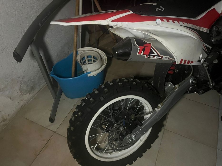 pitbike praticamente nova