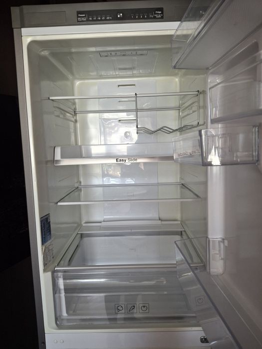 Lodówka samsung.