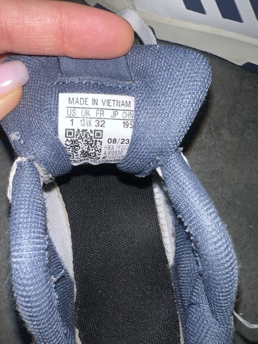 Дитячі білі шкіряні кросівки Adidas Disney Tensaur Mickey Mouse 32FR