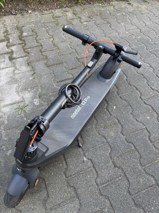 Hulajnoga elektryczna Ninebot E2 Pro w BARDZO dobrym stanie