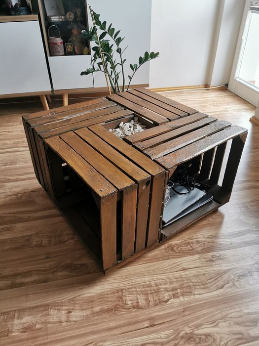 Sprzedam stolik ze skrzynek