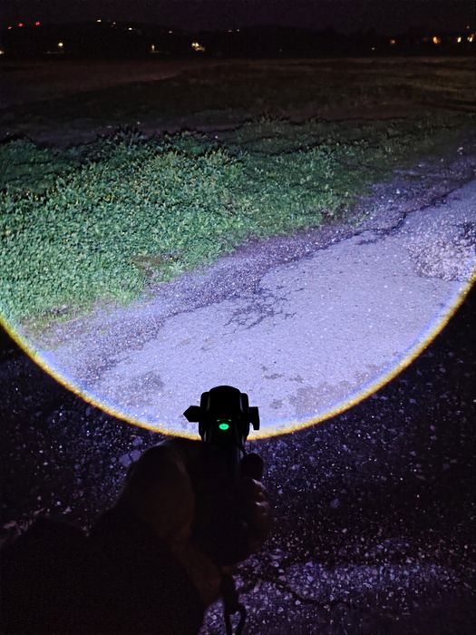 BL 2210‑tg A Lanterna Resgate potente led TG