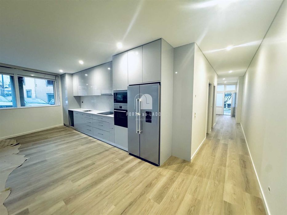 T3 NOVO, duas frentes e entrada particular.