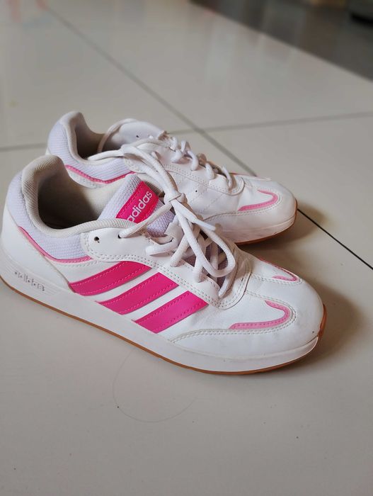 Buty adidas dla dziewczynki