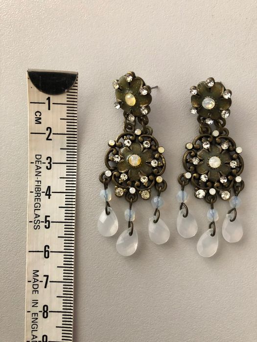 Brincos com strass | Pedra Dura