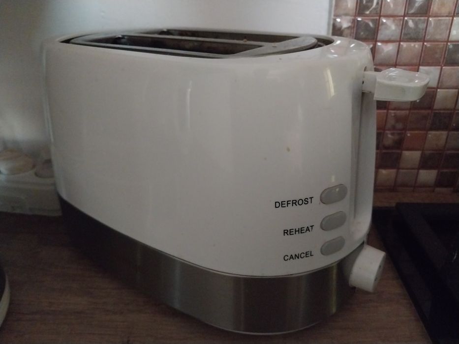 Комплект  тостер + ел. чайник Gorenje