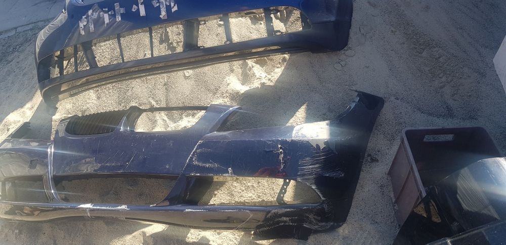 BMW 3 e90 e91 Zderzak Przód Przedni Granatowy Uszkodzony Kratka Nerka