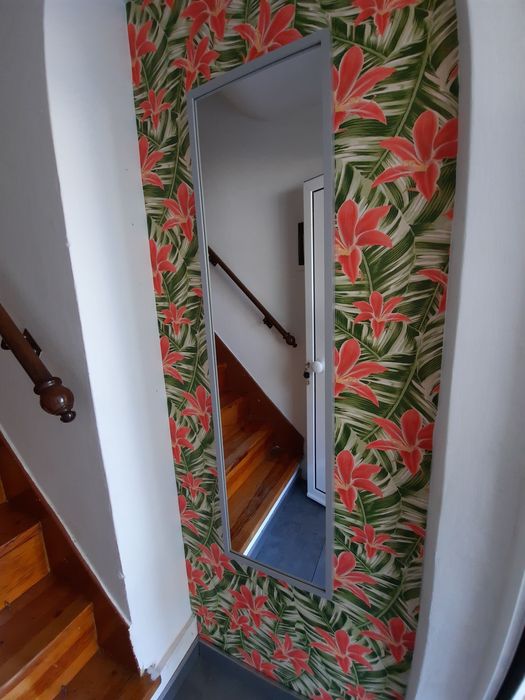 Quarto grande, numa casa excelente