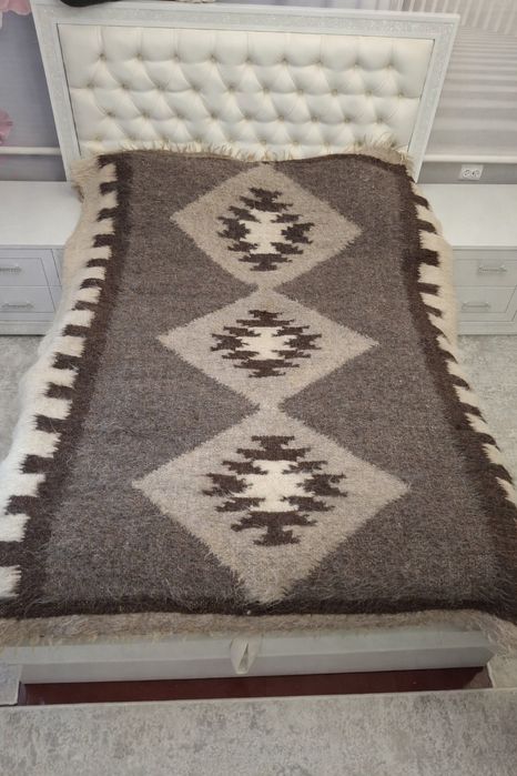 Карпатський плед ( ковдра) з натуральної овечої шерсті