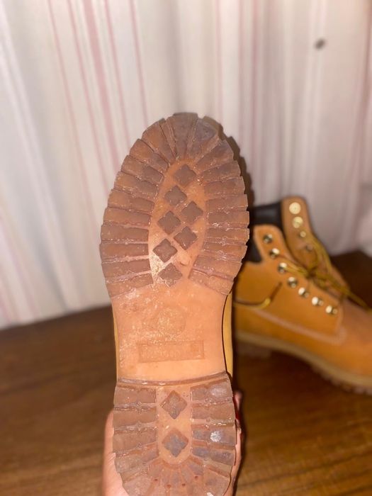 Vendo bota original tamamho 42 nova praticamete