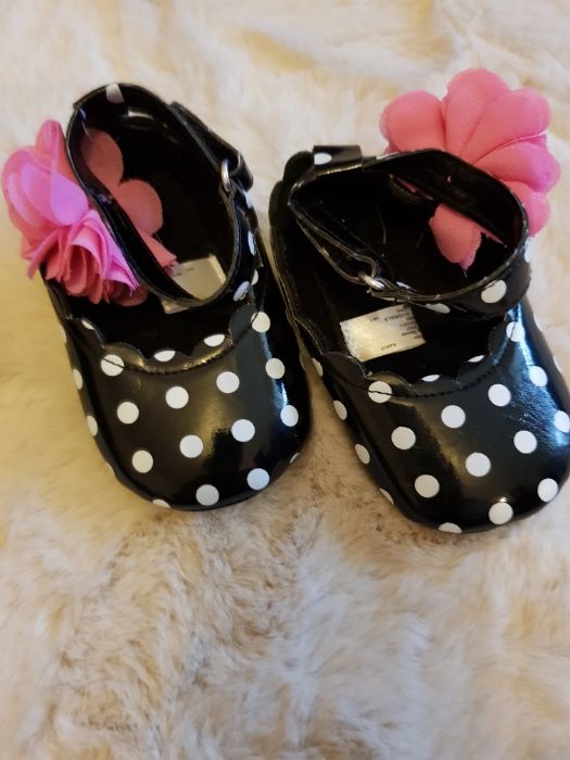 Buciki niemowlece różne okazje