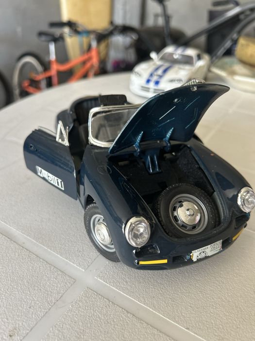 Carros classicos antigos