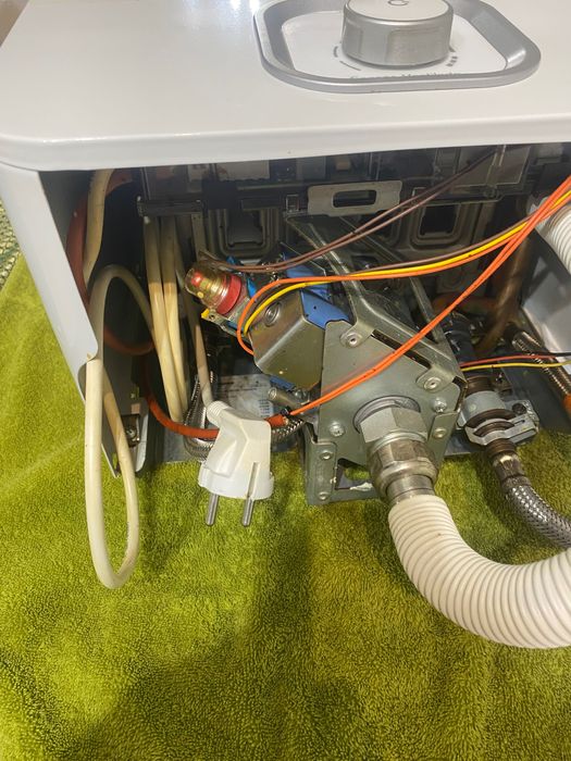 Esquentador a gás natural eléctrico