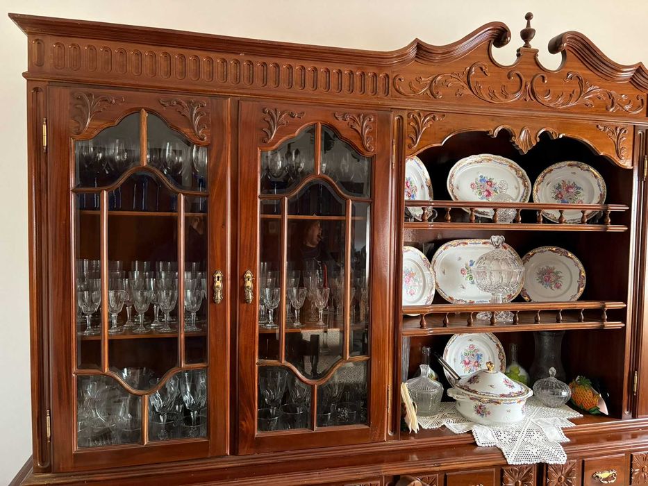 Móvel para sala em bom estado