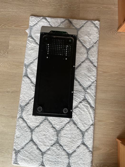 Комп’ютерний корпус ATX (Mid Tower) – класичний, робочий