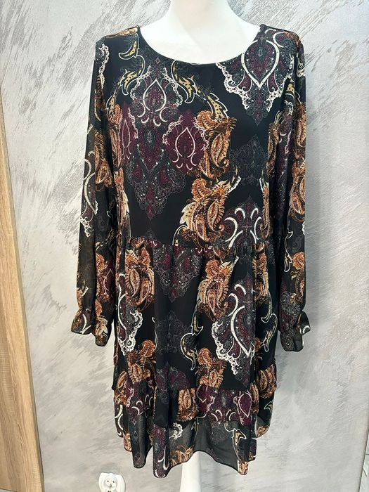 Luźna sukienka na codzień czarna print oversize Made in Italy