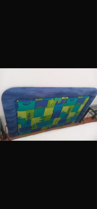 Cabeceira de Cama Estofada Azul e Verde