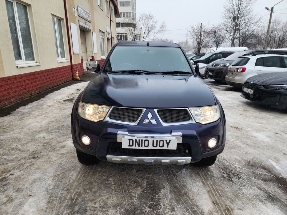 Mitsubishi L200 2010 рік в Україні!