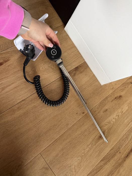 Grzałka do kaloryfera Excellent czarna 600W