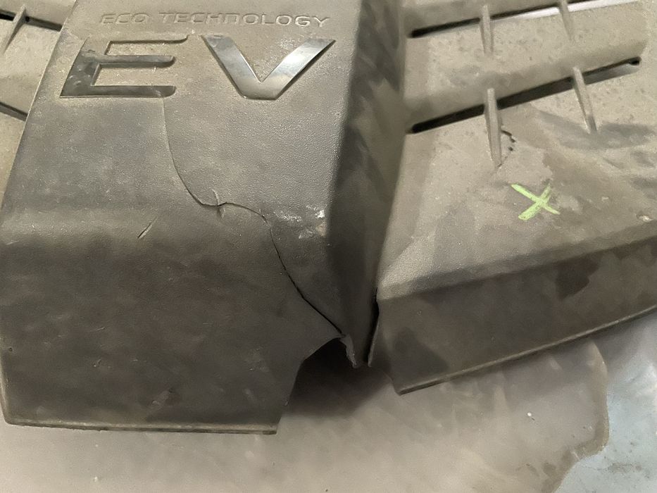 Решетка Kia Niro