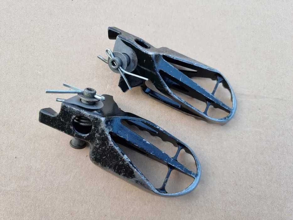 Podnóżki pegi stopki Honda CR CRF 125/ 250/ 450 rok 02-23 OEM