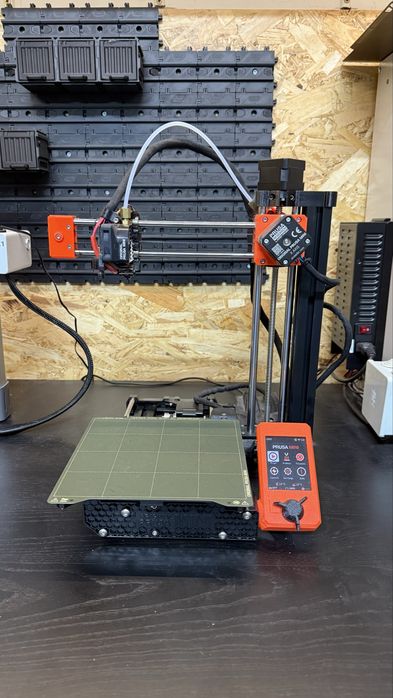 Impressora 3D Prusa Mini +444594565468672001