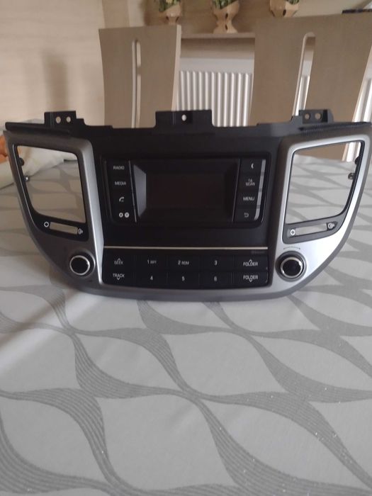 Radio samochodowe fabryczne Hyundai Tucson 3