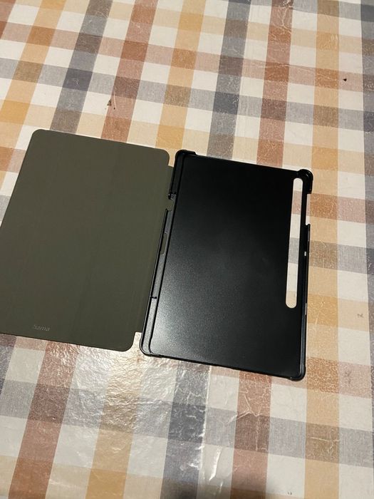 capa livro cor preta Galaxy tab s7 fe e S7 plus marca Hama