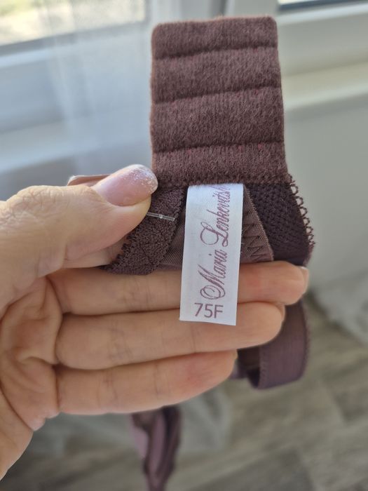 Бюстгалтер на 75F