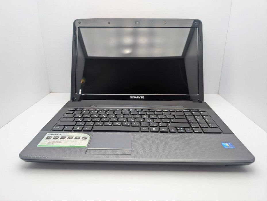 Gigabyte Q2532 intel i3-2348M Ram:8Gb HDD:320Gb Intel HD Graphics 15.6