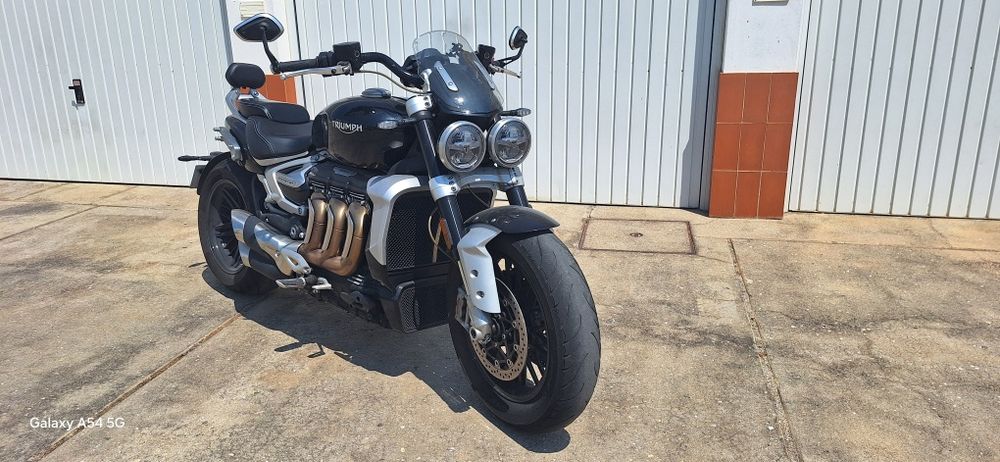 ROCKET 3R Triumph