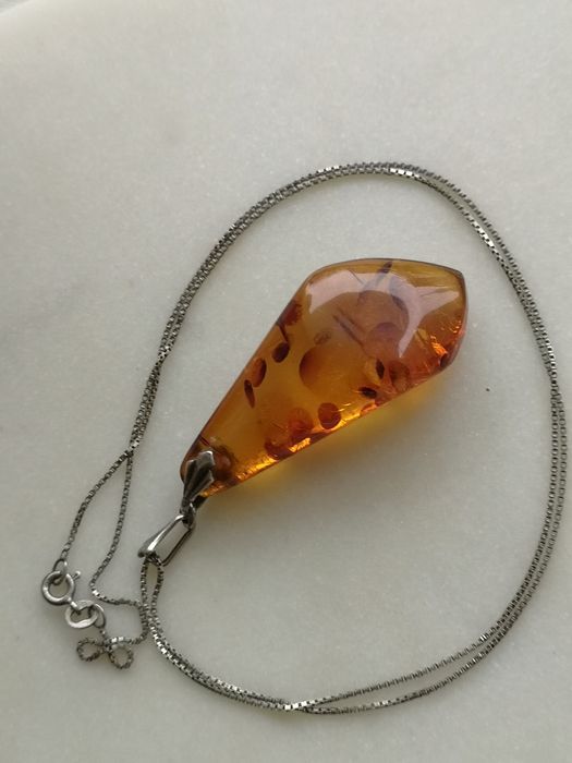 zawieszka bursztyn Niemcy vintage srebro łańcuszek