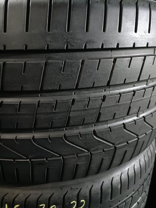 Pneus  315/30/22