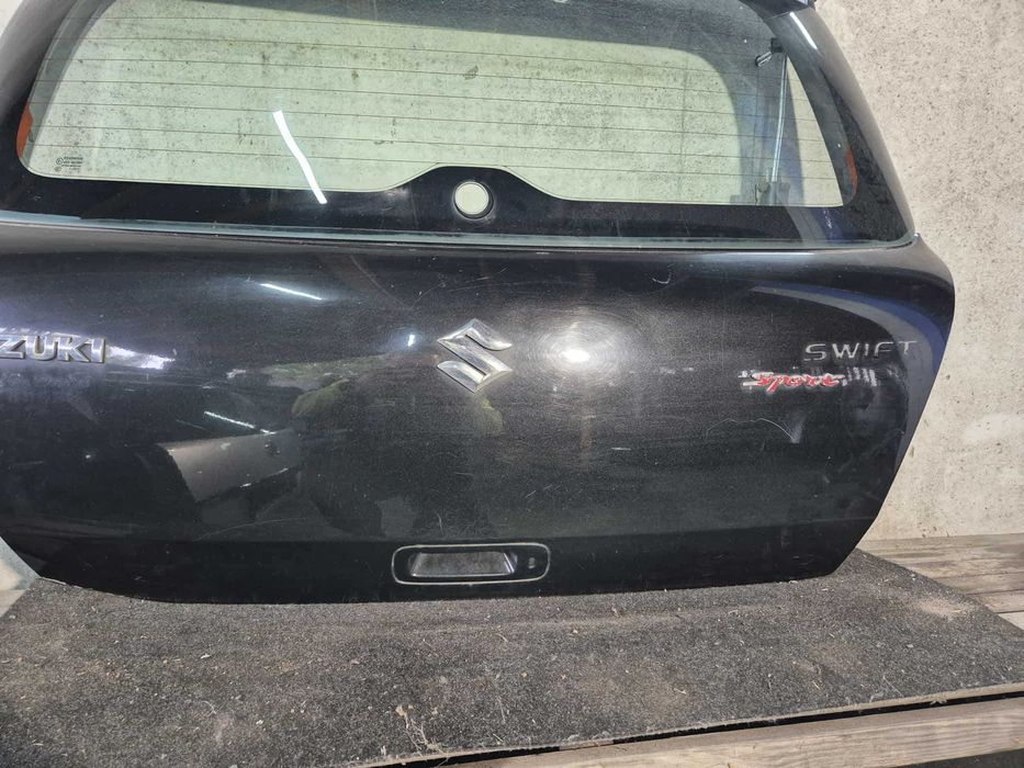 Klapa Bagażnika Tyl Tylna Suzuki Swift IV MK6