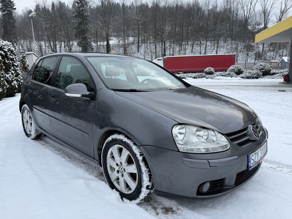 Fajny Volkswagen  Golf V*1.9 Tdi*5 Drzwi*Klima*Szyberdach*