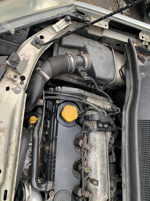 Opel Zafira B 1,9 cdti Samochody na części! Z19DT, Z167