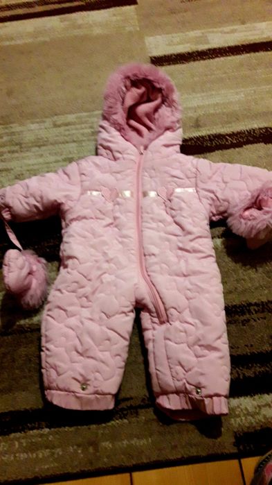 Kombinezon na dziewczynkę