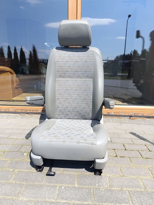 Fotel kierowcy lewy palace VW t5 lift t6