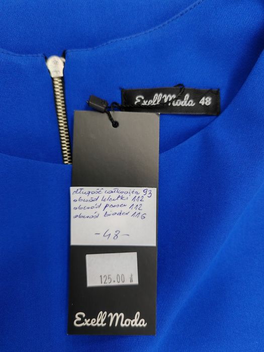 Elegancka sukienka 4XL