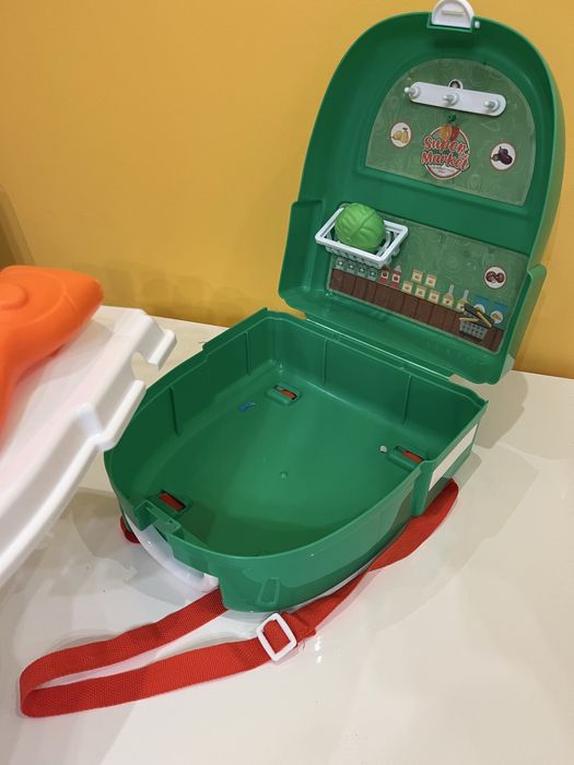 Супермаркет рюкзак каса